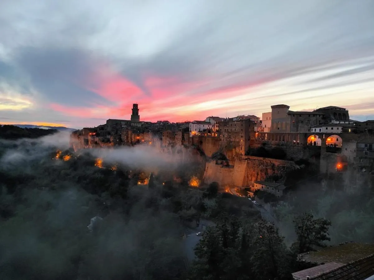 Zaccheo 9 Apartment Pitigliano